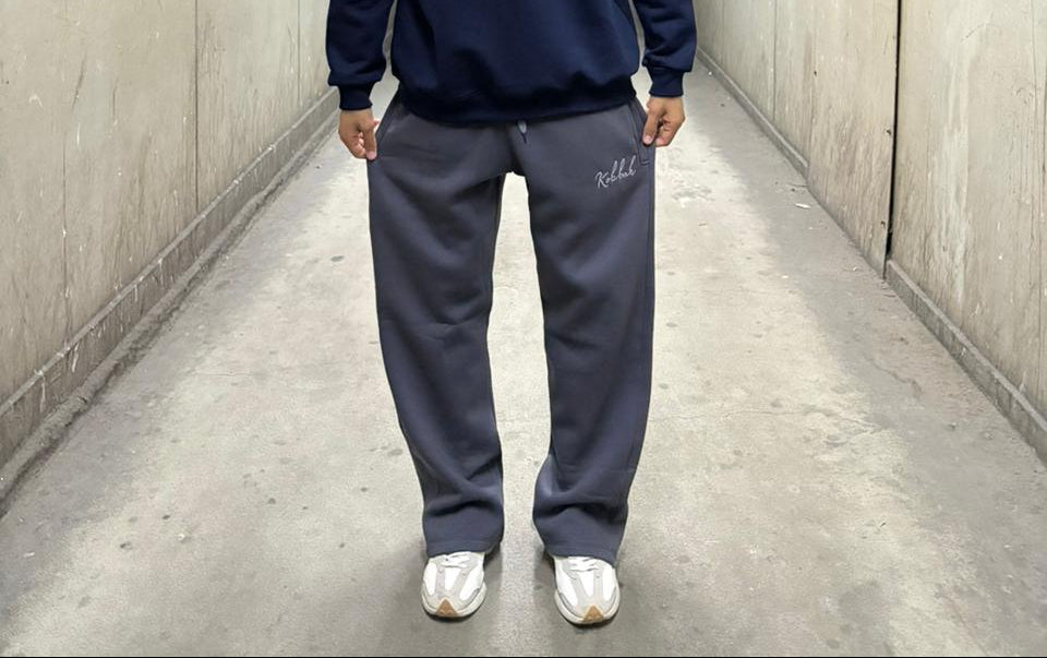 Dark gray SWEATPANTS